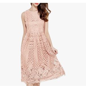 Pink sleeveless lace dress